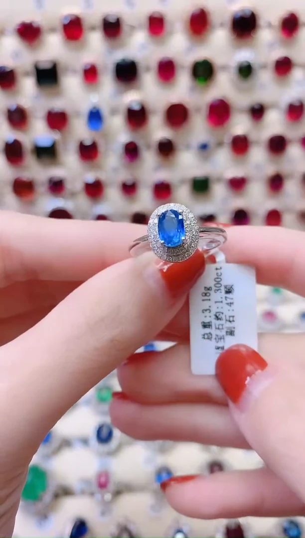 戒指蓝宝石18K金镶嵌1