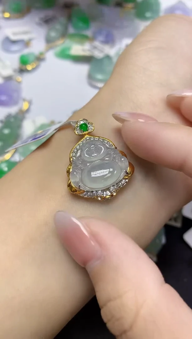 颈饰未镶嵌翡翠天然缅甸翡翠A货多样性发一件