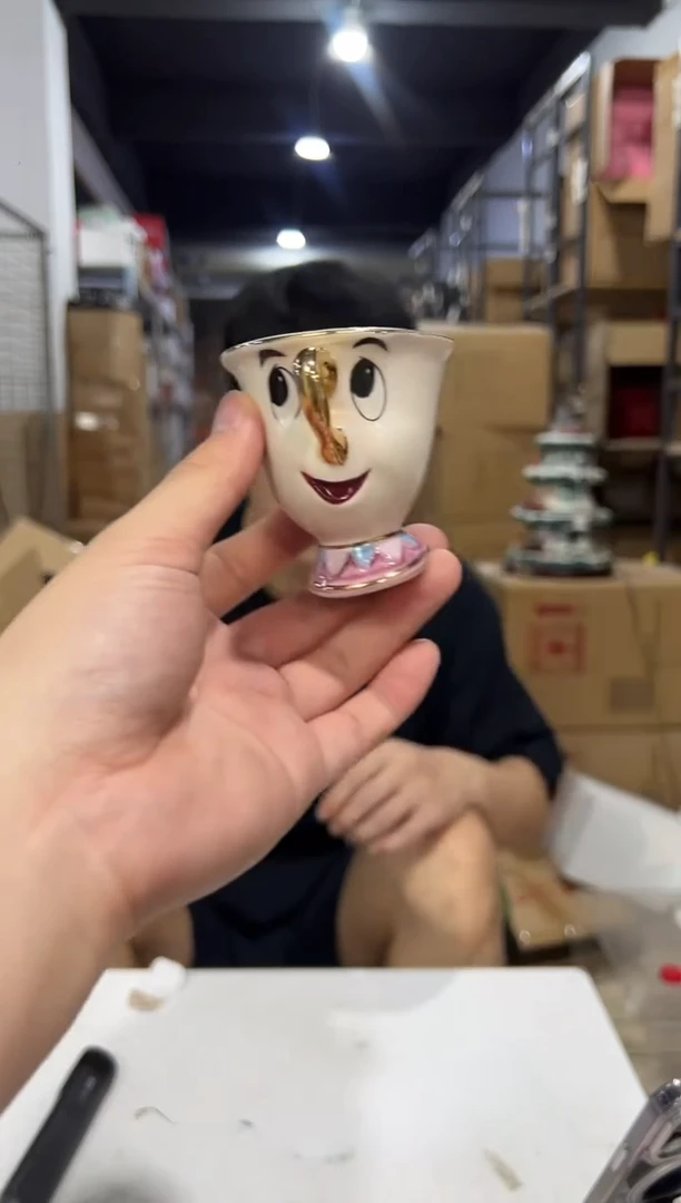 瓷片陶瓷杯金边阿奇杯