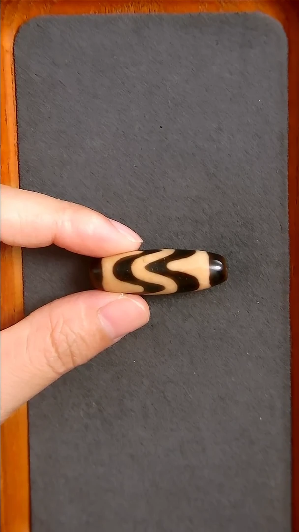 未镶嵌玛瑙/玉髓珠宝半成品上肯全手水纹牙12*37
