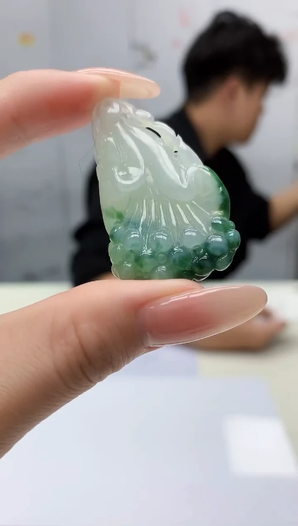 【闪购商品】定制翡翠未镶嵌5145jj-毛货挂件97