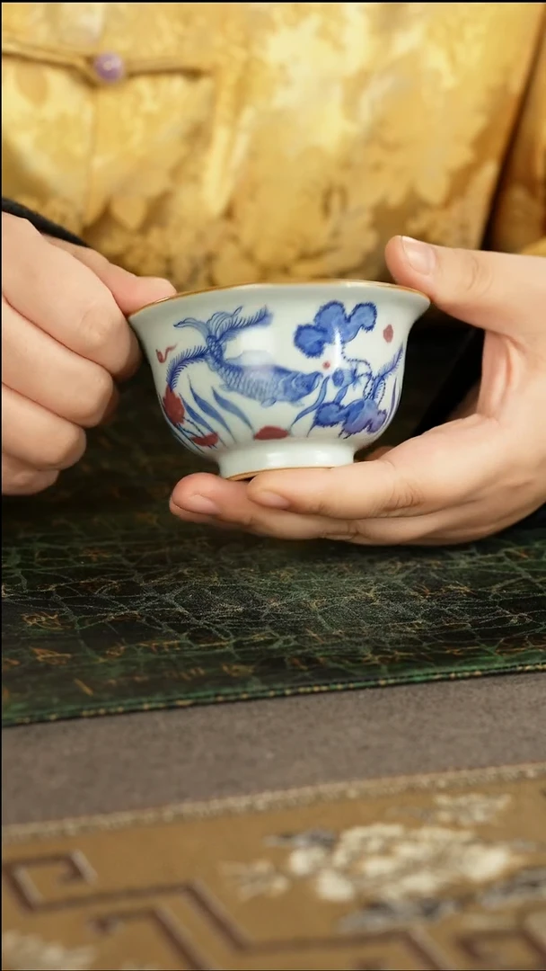 善窑厂汝窑青花釉里红鱼藻纹主人杯