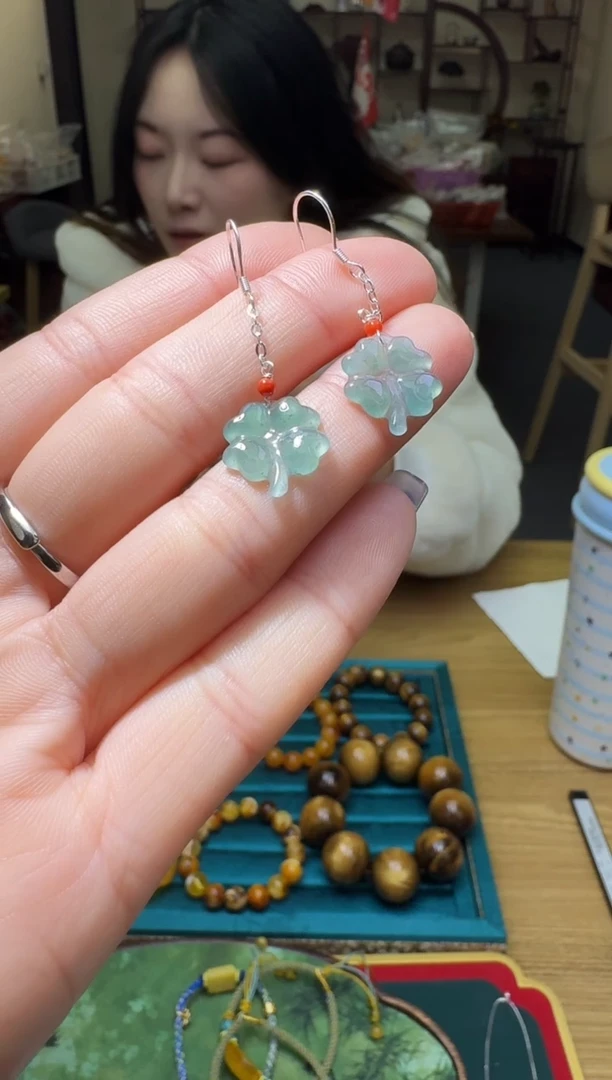 银S925镶嵌翡翠耳饰多样性发一件 204