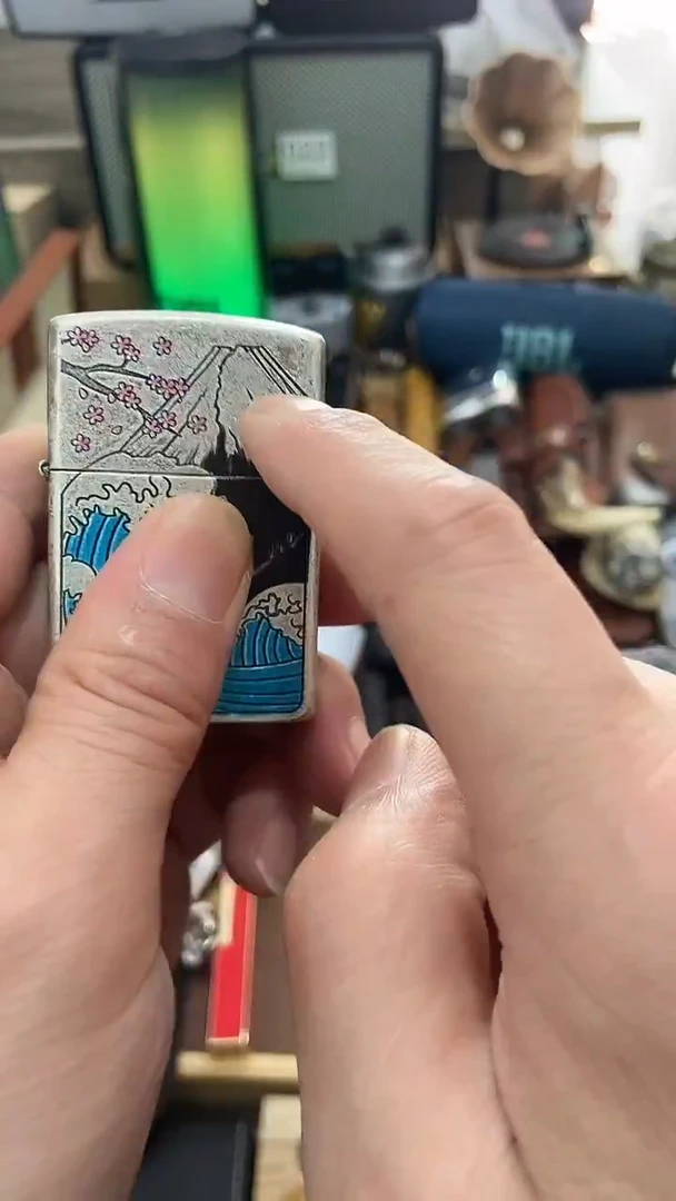 瓷片闪购商品 如图所示