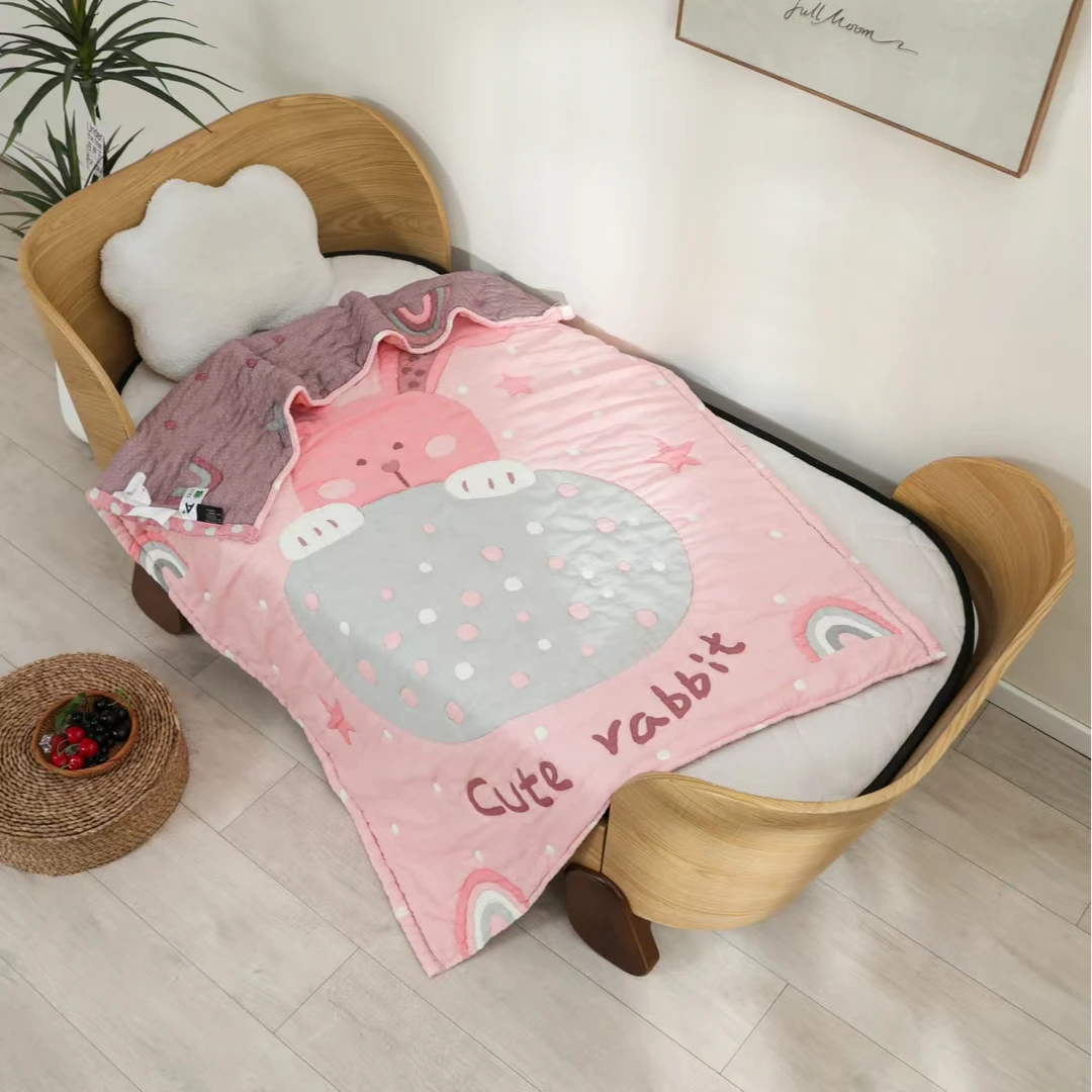 【甜甜兔】全棉纱布120*150cm童被亲肤可爱卡通亲肤柔软泡芙被