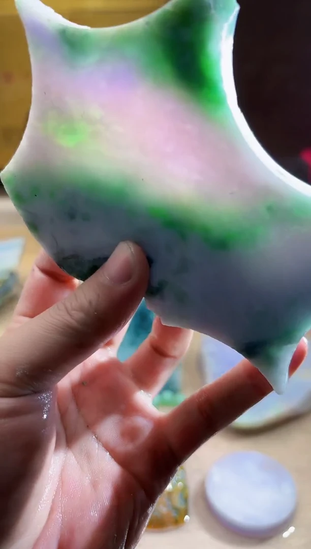 翡翠挂件未镶嵌A货张麦3537