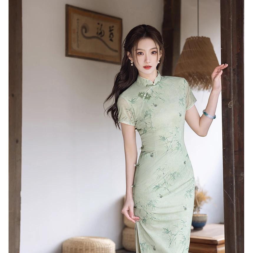 【碟恋】绿色送考国风旗袍年轻气质款2025年新款春夏连衣裙日常5612