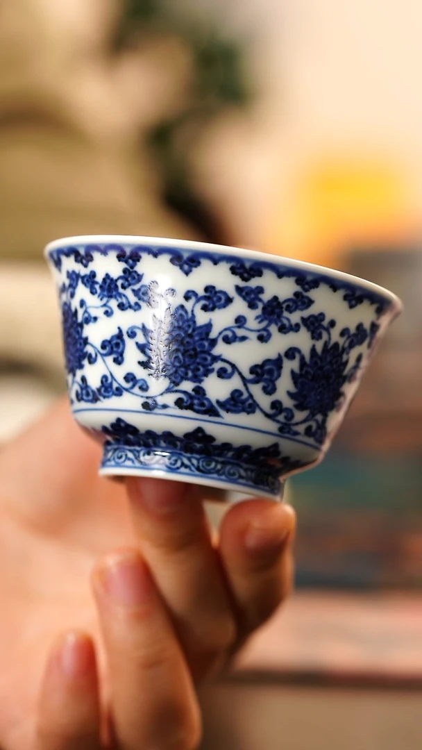 【闪购商品】松风馆缠枝莲撇口杯