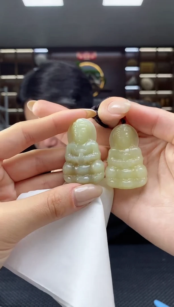 【闪购商品】和田玉颈饰未镶嵌净瓶观音有糖色多样性 拍一发一