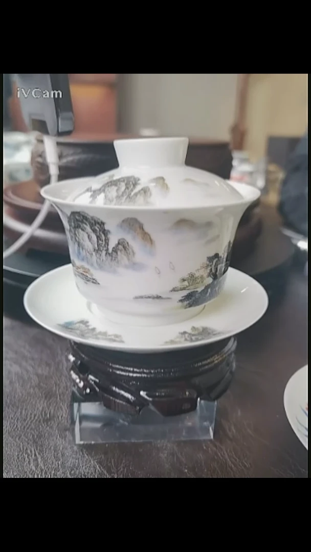 景德镇青花山水三才盖碗