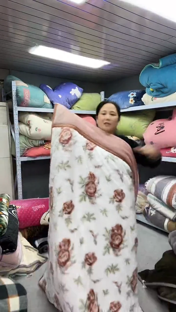 牛奶绒120+150被子