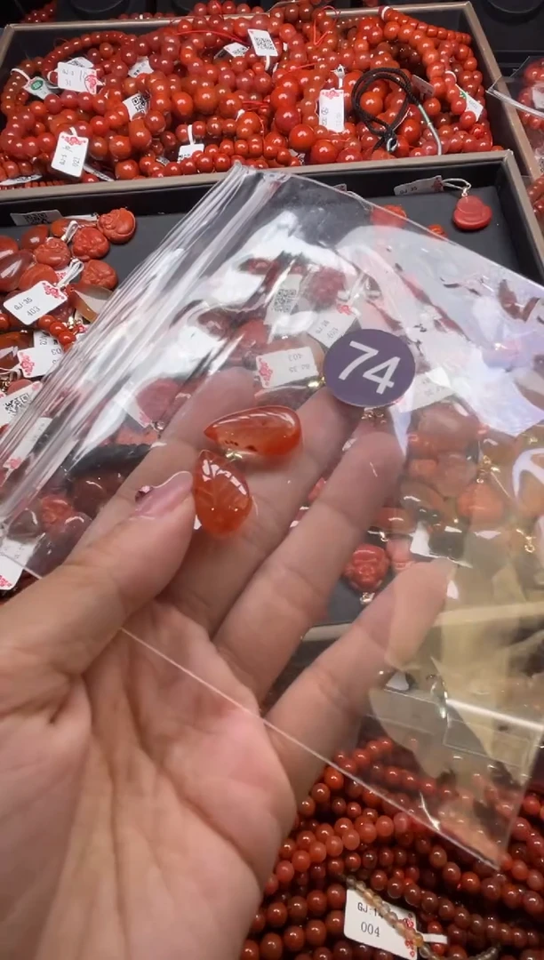 南红玛瑙未镶嵌珠宝奇石74一起