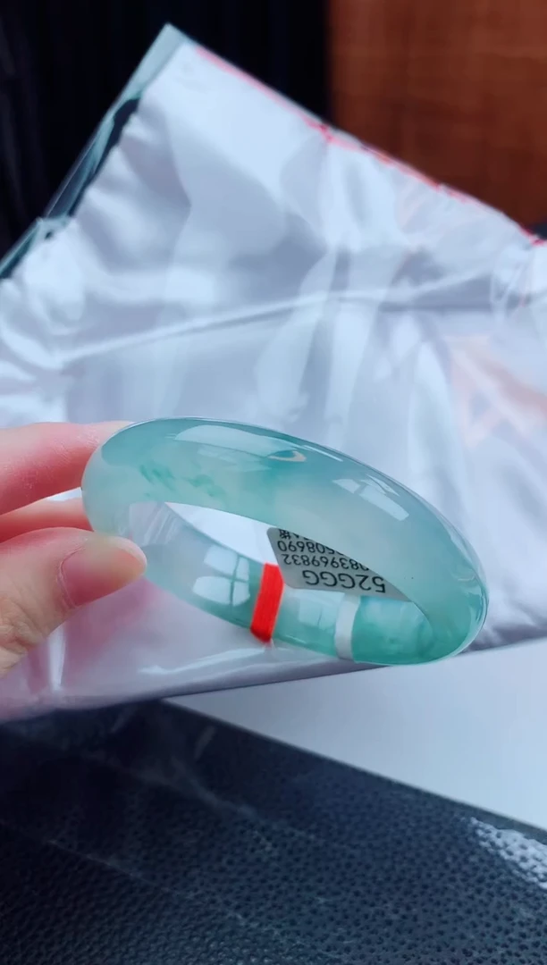 翡翠手镯未镶嵌缅甸天然翡翠A货手镯