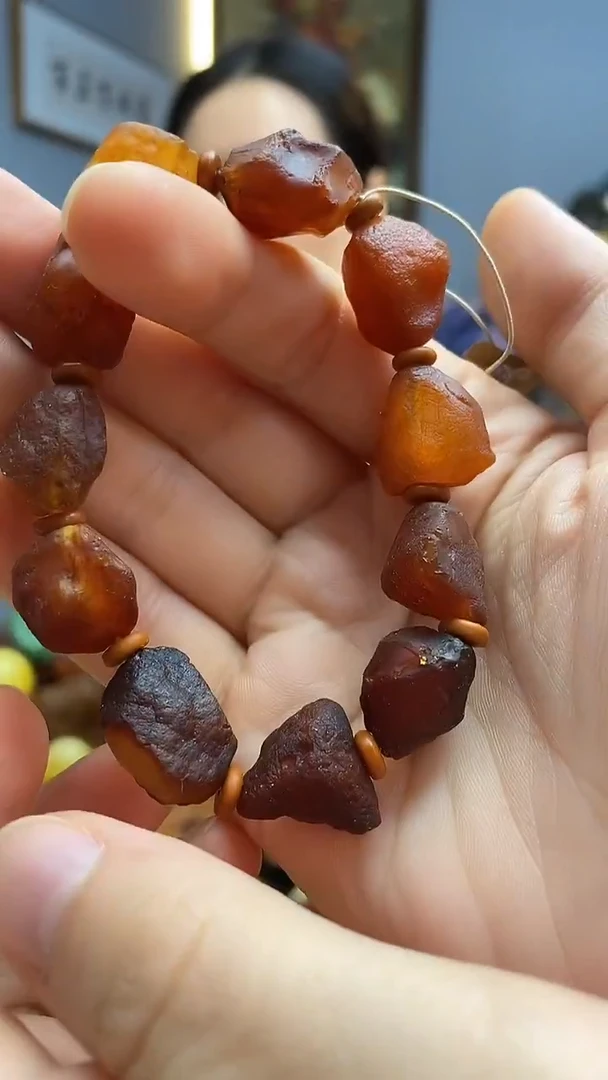 手绳琥珀未镶嵌手串