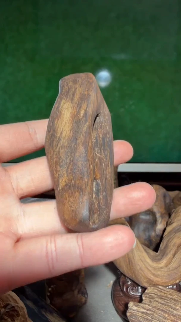 沉香吊坠海南多样性发一