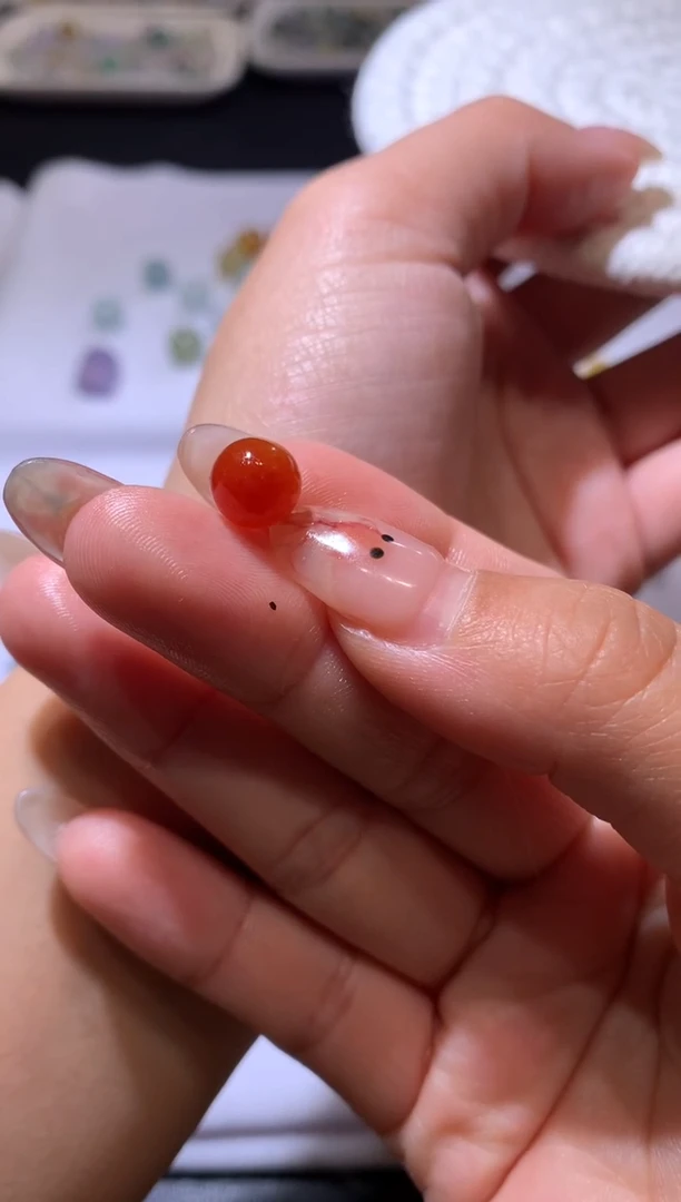 【闪购商品】定制翡翠未镶嵌8珠子1500+150