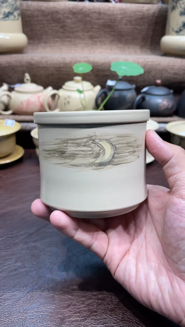 泥塑王宇白泥小茶叶罐一个批纹重