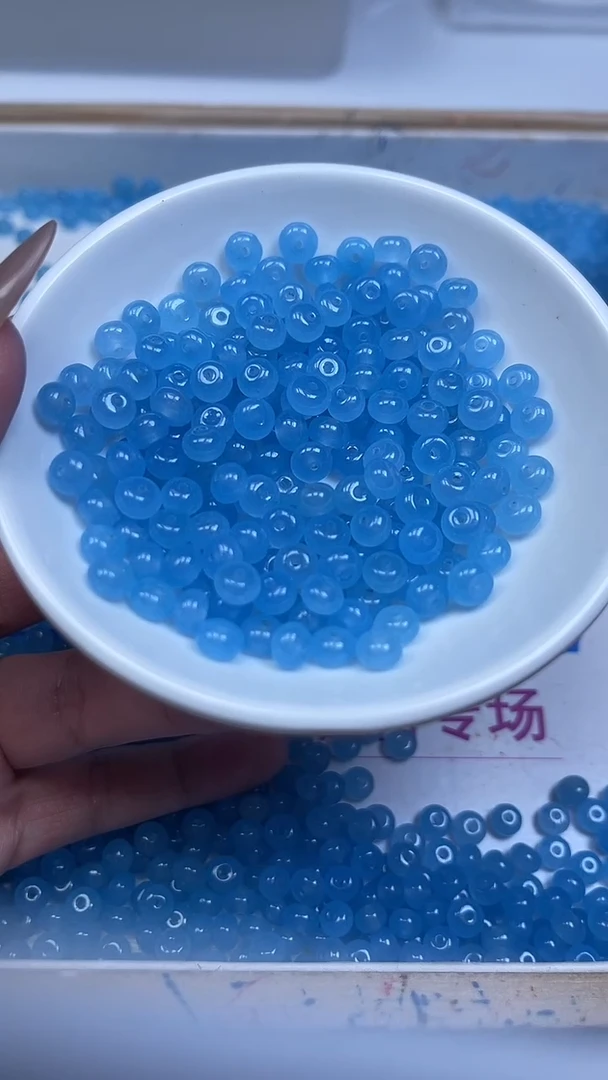未镶嵌散珠玛瑙/玉髓A1634 海蓝宝玛瑙算盘4*6mm50颗9.9元