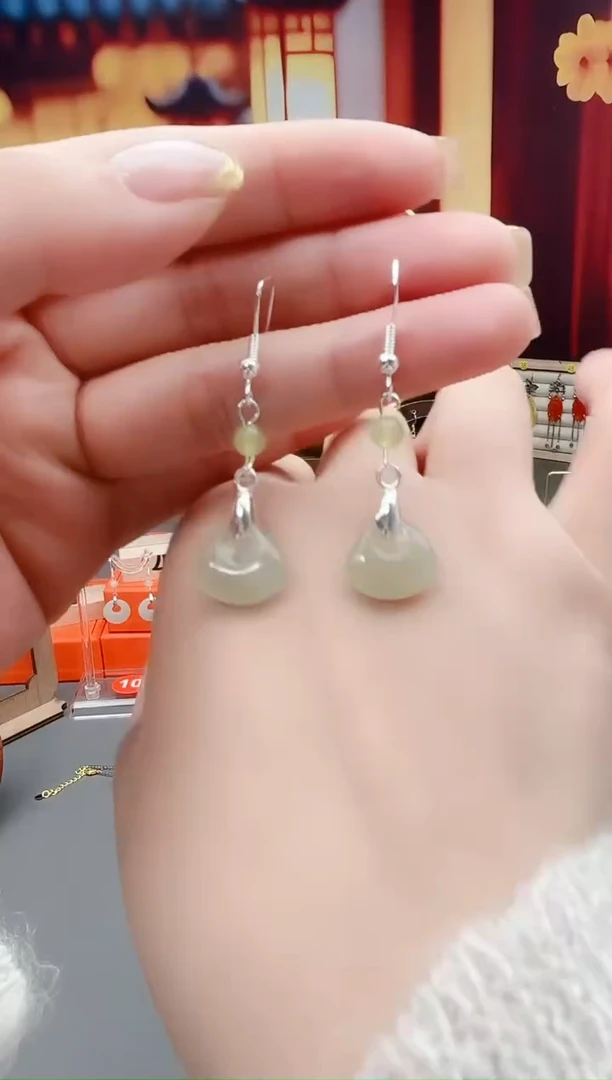 未镶嵌和田玉耳饰X03