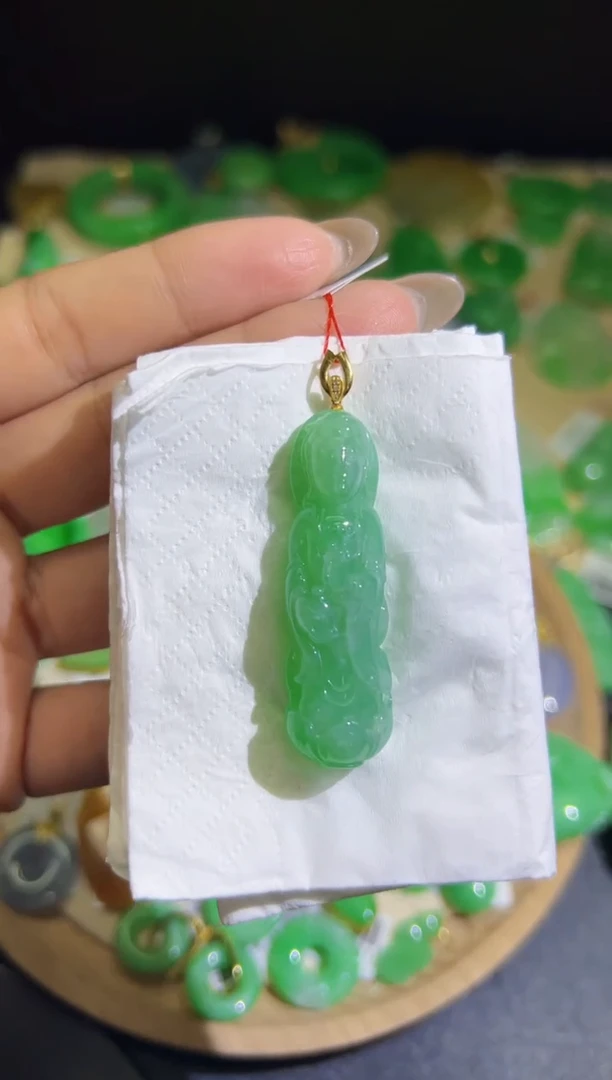 【闪购商品】翡翠颈饰18K金镶嵌Q缅料A货翡翠/支持复检/一件