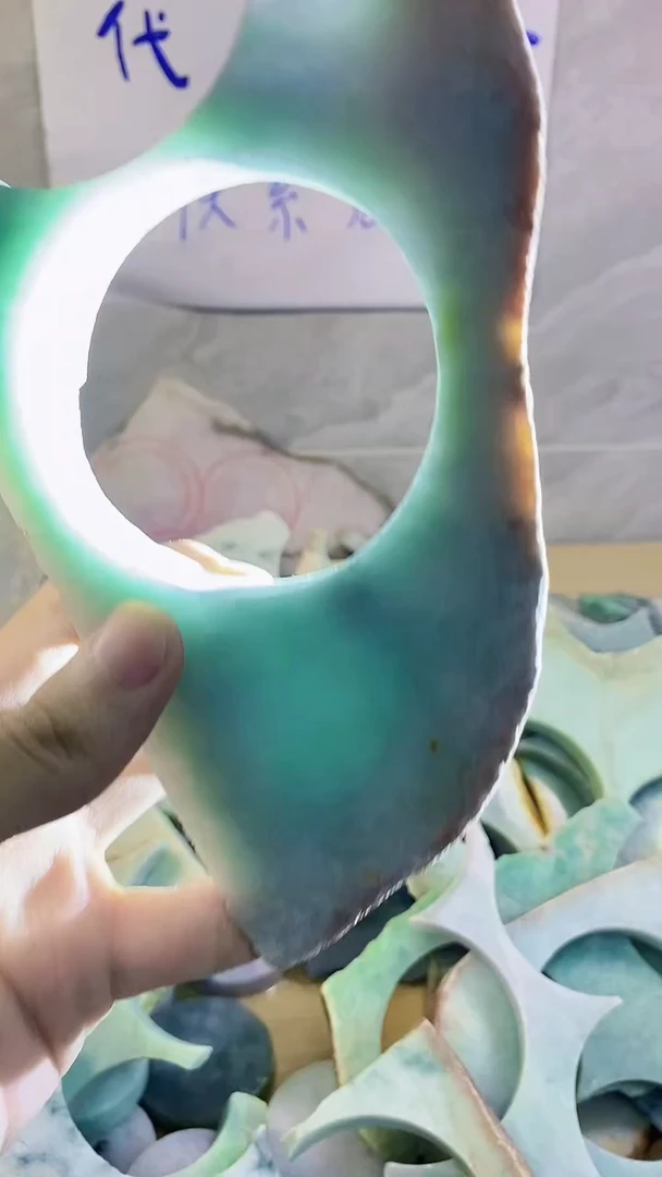 裸石翡翠纯天然翡翠A货192
