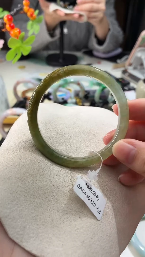 未镶嵌手镯翡翠3  翡翠手镯 53