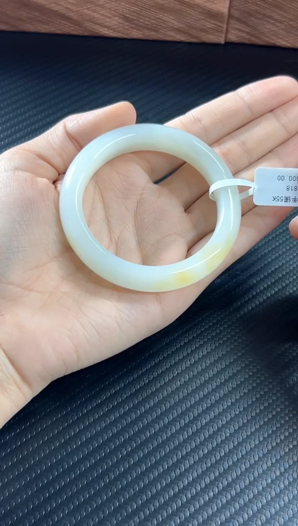 未镶嵌手镯和田玉木**易且末微色差金山55k