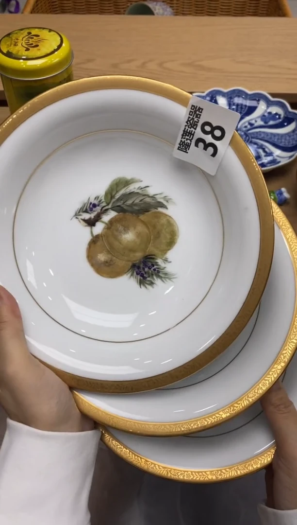 瓷片欣*合隆莲瓷器欢迎大家