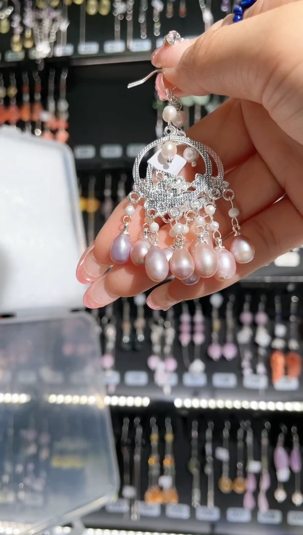 【闪购商品】紫晶耳饰银S925镶嵌白点