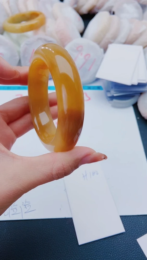 未镶嵌手镯石英质玉H100-57-58