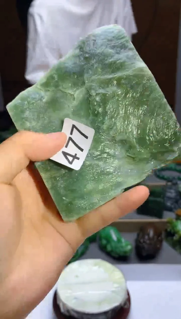 和田玉（糖玉）未镶嵌珠宝半成品477