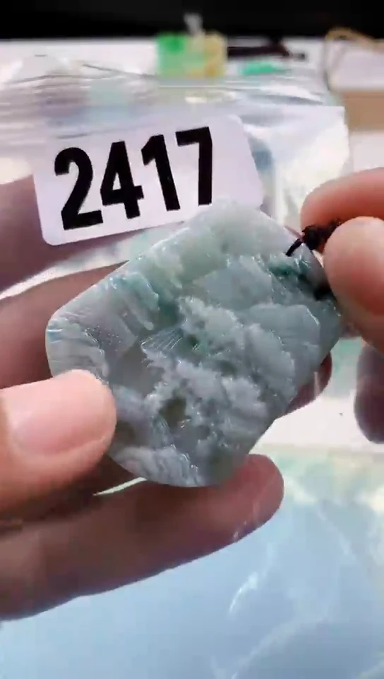 【闪购商品】翡翠挂件未镶嵌天然翡翠吊坠挂件