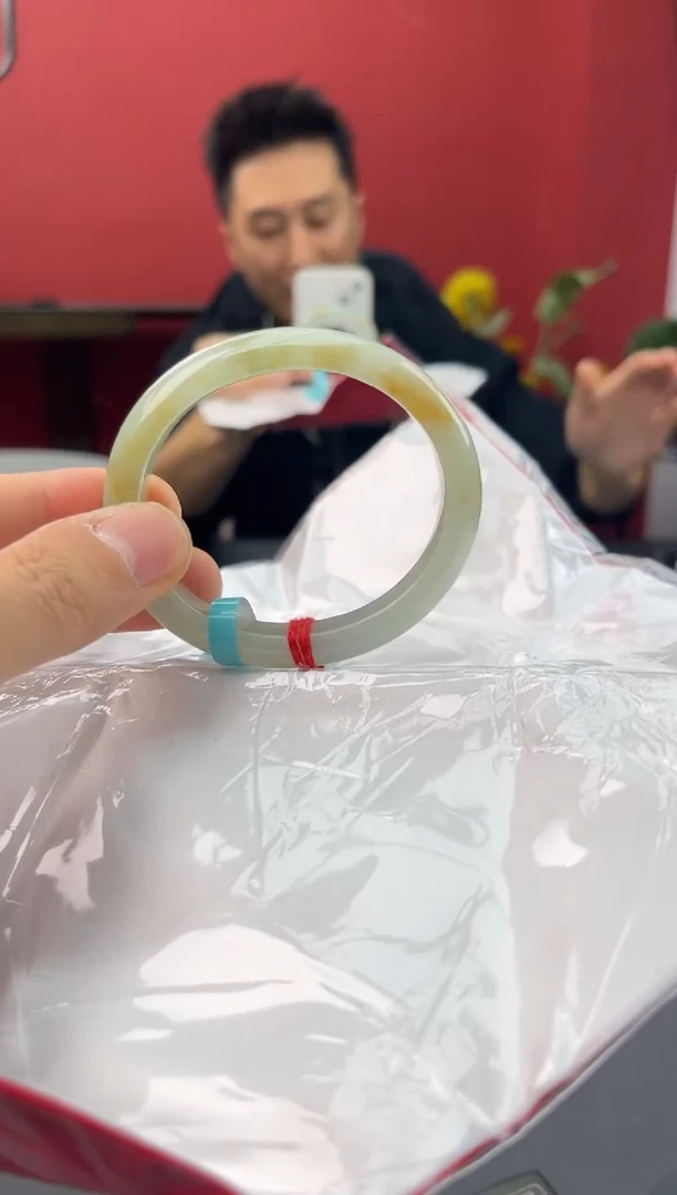 未镶嵌手镯翡翠7