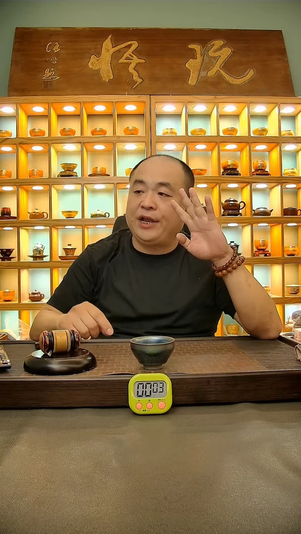 茶盏942.。。。。。。。