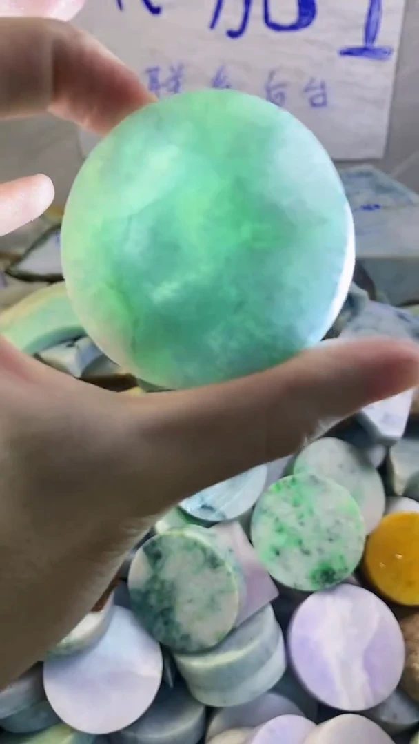 未镶嵌挂件翡翠纯天然翡翠A货18