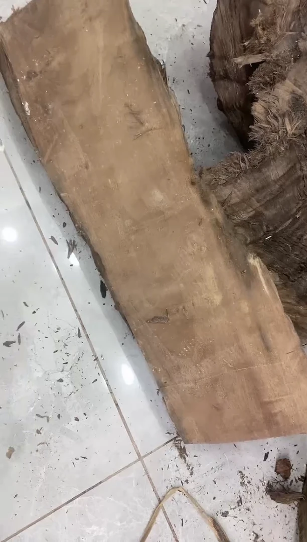 努**斗金丝楠木原料木材