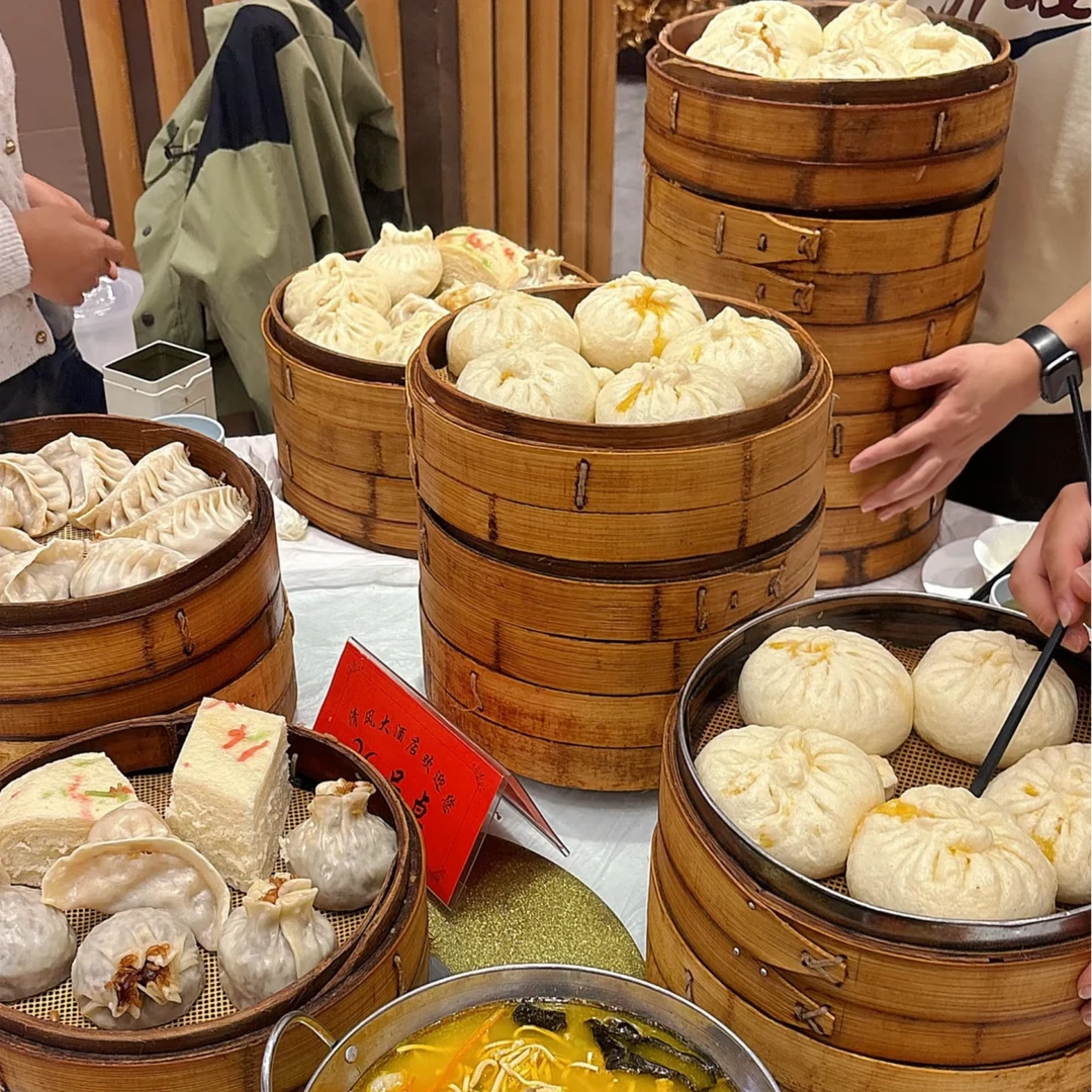 选四件加入购物车一起结算满减！正宗兴化清风早茶大肉包烧麦油糕！