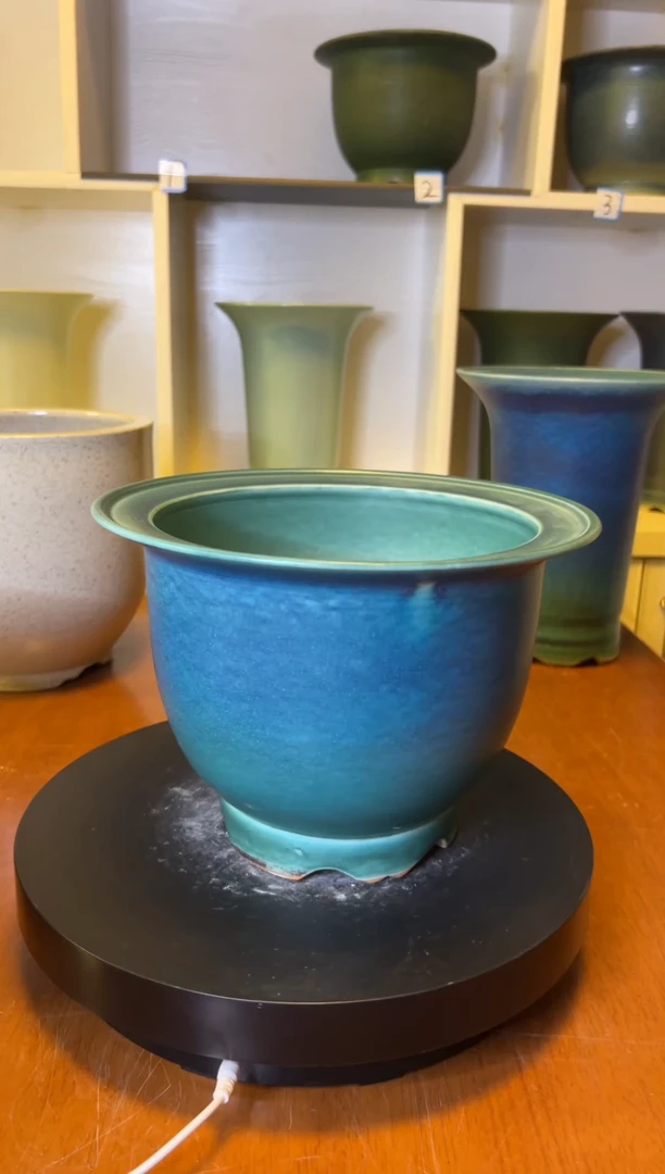 微瑕陶瓷花盆高17外口23内口18