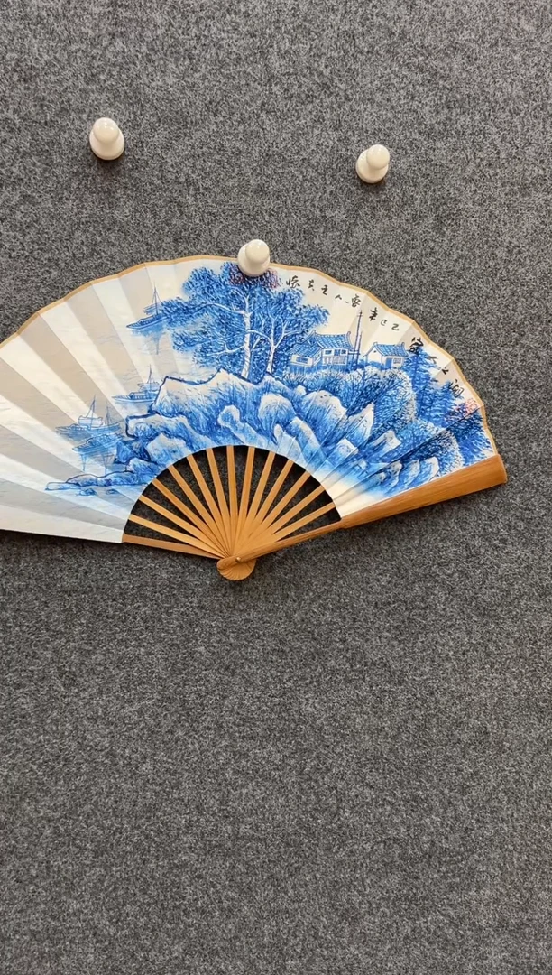 国画8.18-M-王夫怀-青花瓷-折扇-M26