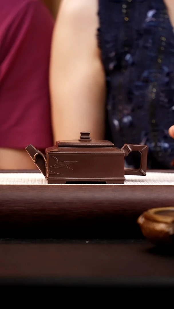 茶壶紫砂方山逸士