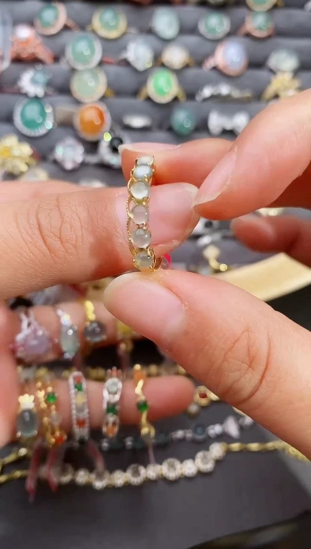 【闪购商品】翡翠戒指银S925镶嵌瑞丽市颜玉珠宝