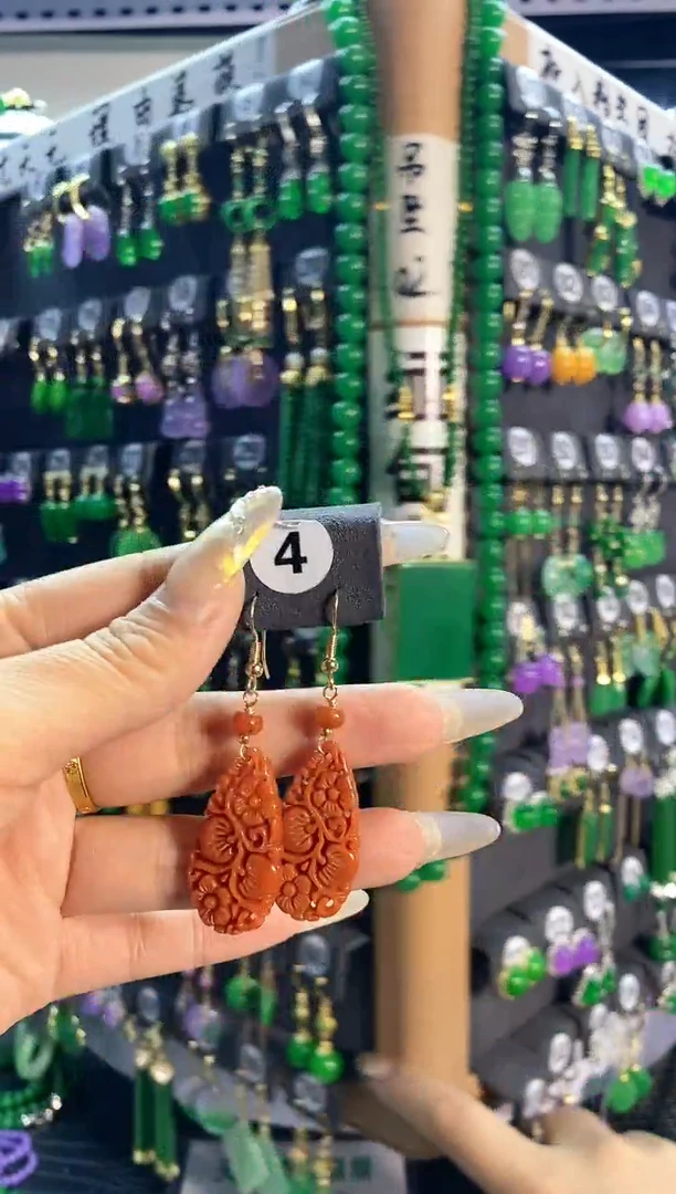 【闪购商品】翡翠耳饰银S925镶嵌4....