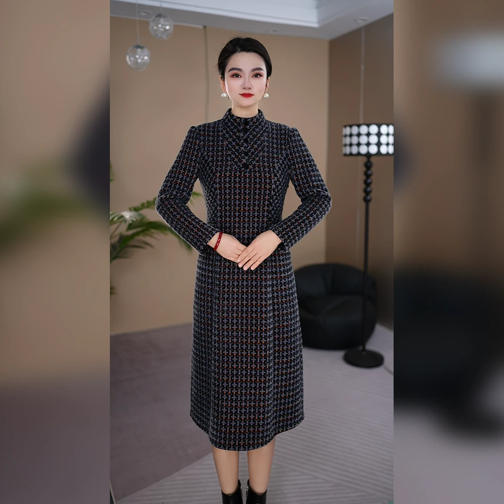 【雪尔绒】2024冬季新款千鸟格连衣裙保暖大码加厚显瘦时尚妈妈装女