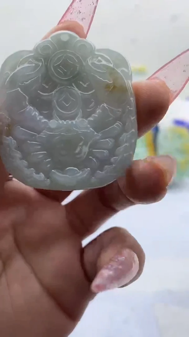 【闪购商品】翡翠颈饰未镶嵌挂件