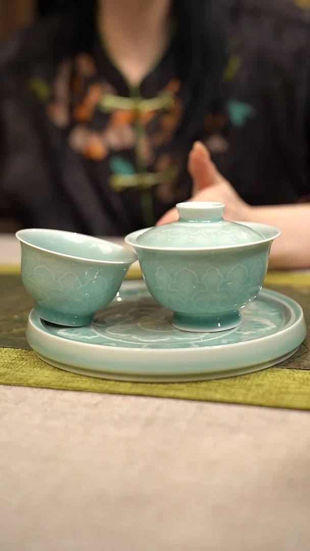 摆件来*易宝相花系列 二才盖碗+壶承+压手杯