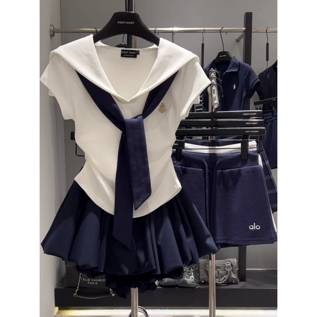 休闲一整套装女爆款海军风假两件披肩T恤短裙时尚两件套