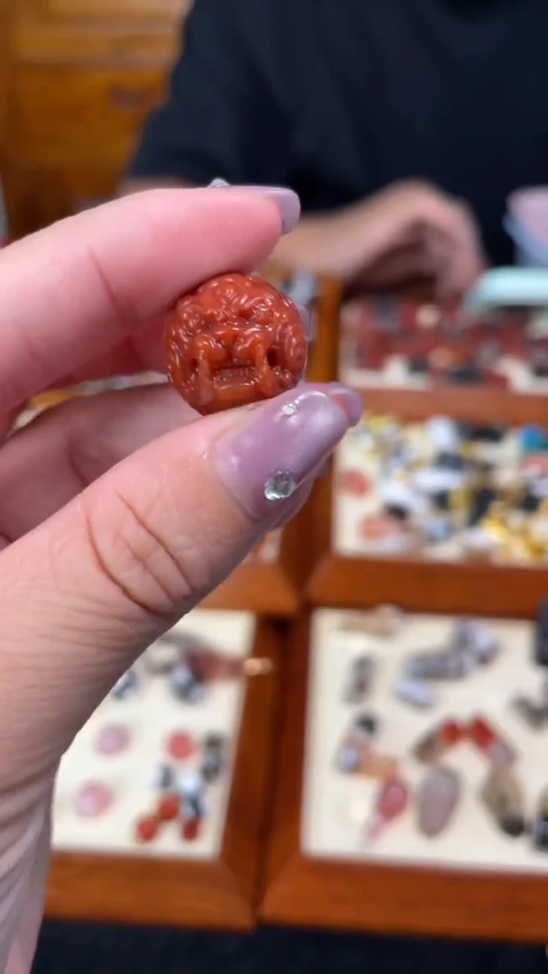 玛瑙/玉髓颈饰未镶嵌12貔貅珠