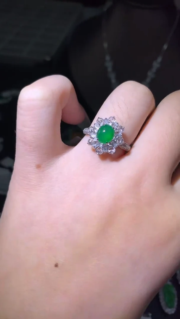 吊坠(不含链)18K金镶嵌翡翠戒指