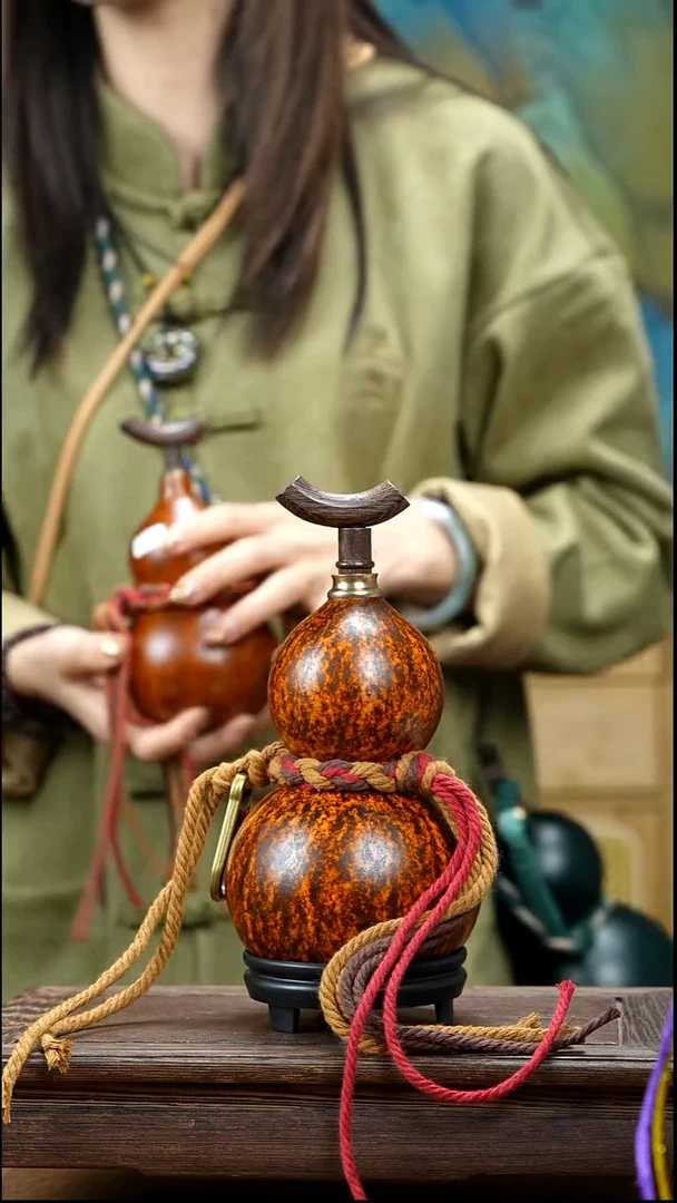 Yl007简约大漆款天然酒葫芦（一物一拍）