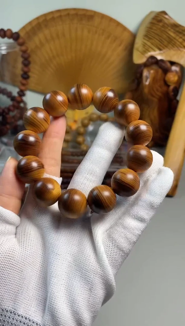 柏木（崖柏）云南崖柏黑金刚1.8手串